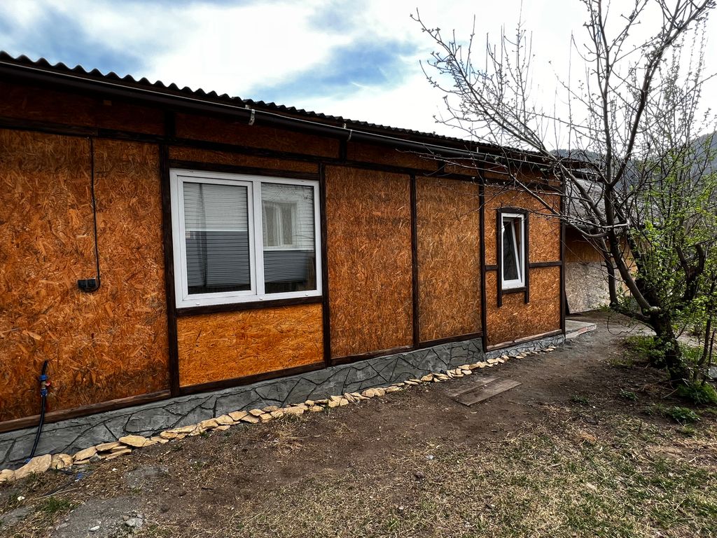 Три ели